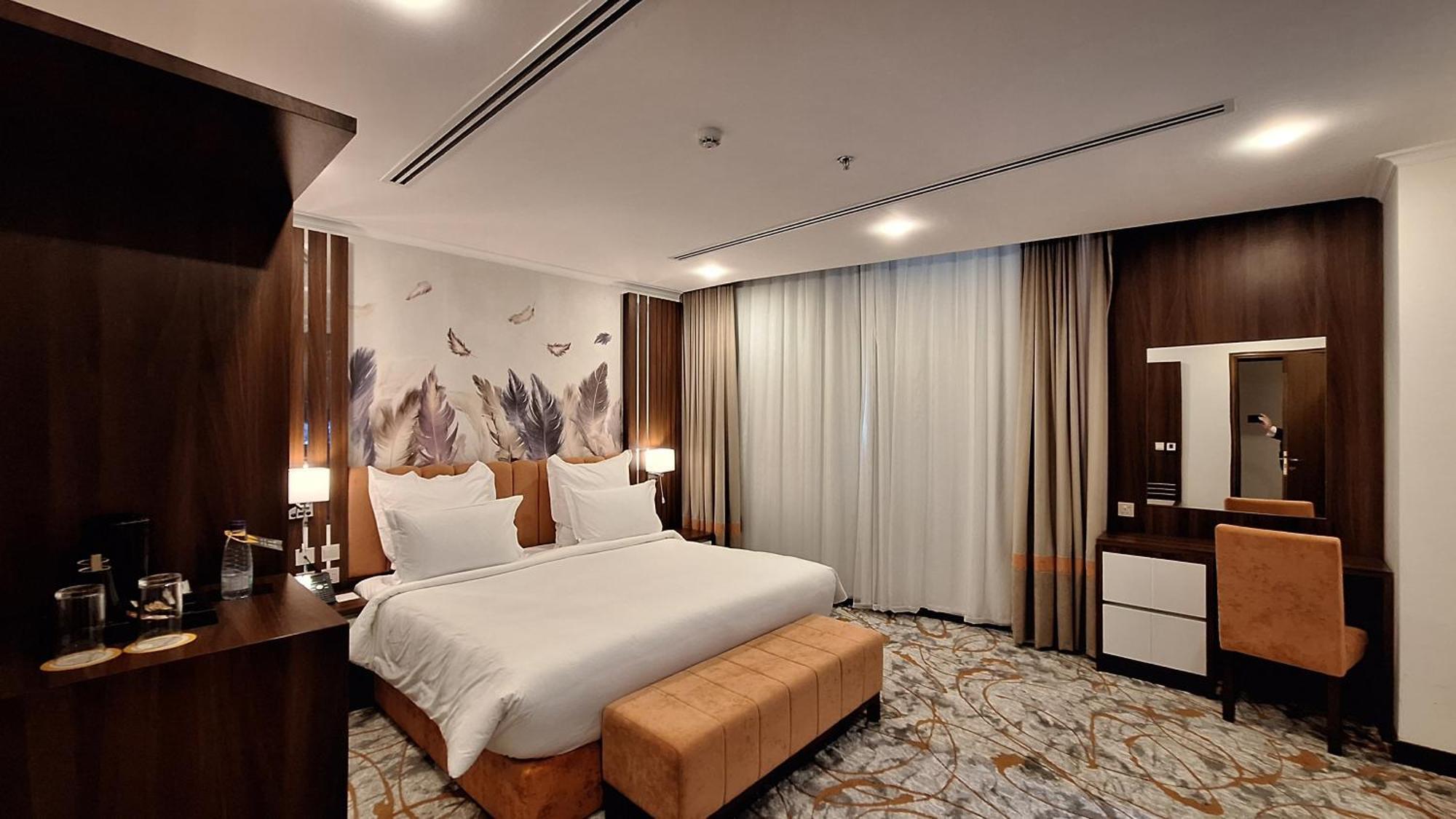 Tulip Plaza By Lpc Hotels & Resorts Hafar Al-Batin Ngoại thất bức ảnh