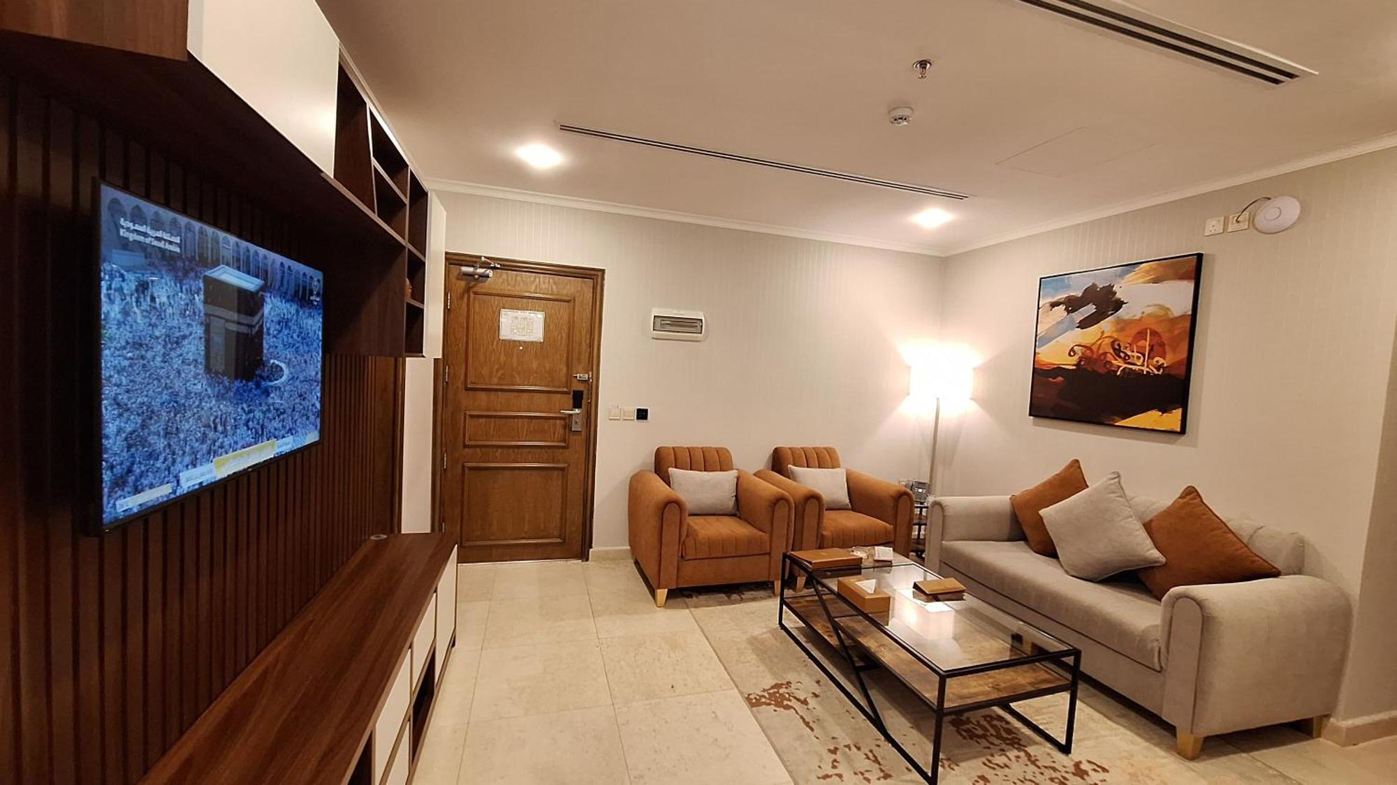 Tulip Plaza By Lpc Hotels & Resorts Hafar Al-Batin Ngoại thất bức ảnh