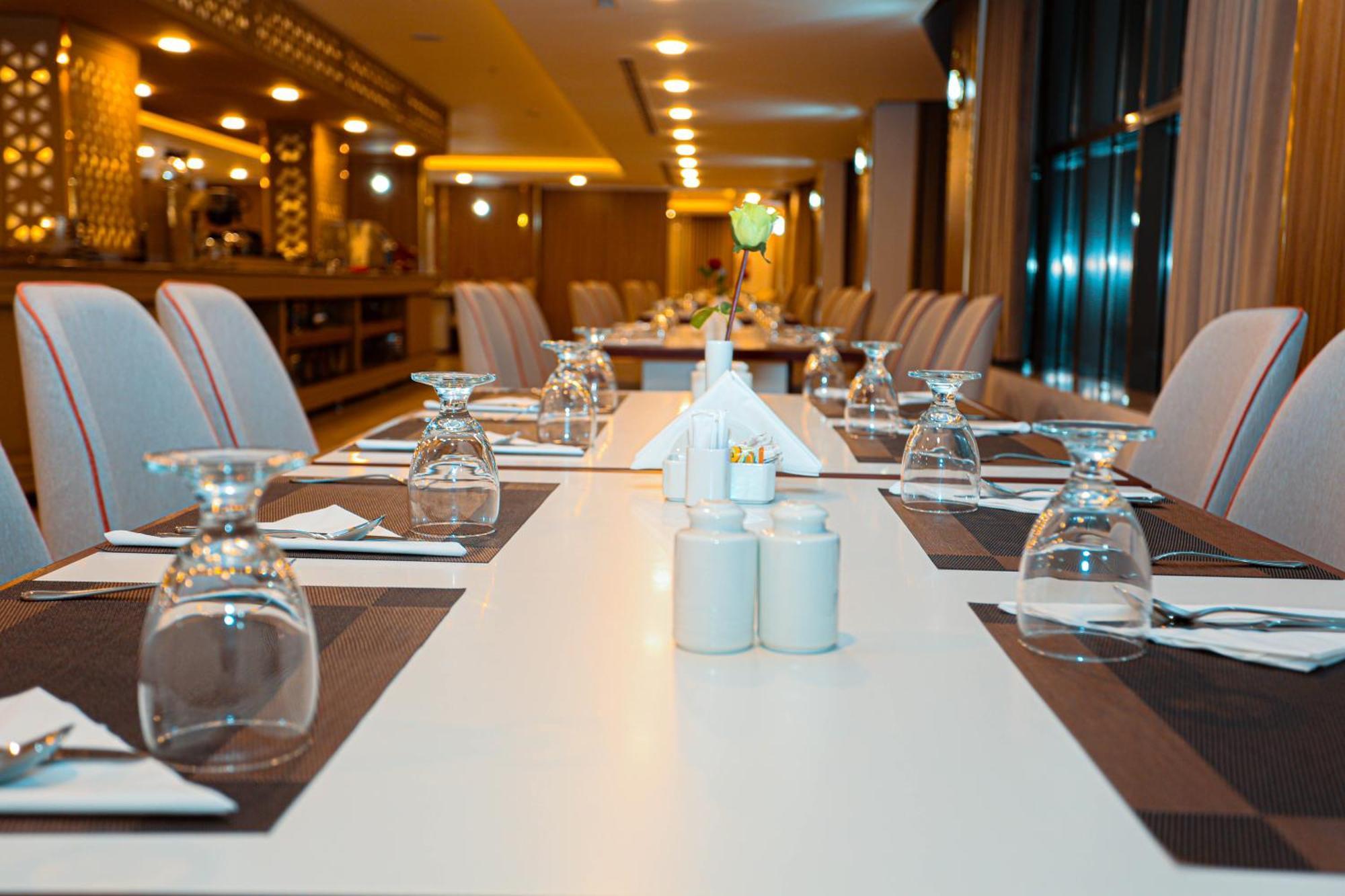 Tulip Plaza By Lpc Hotels & Resorts Hafar Al-Batin Ngoại thất bức ảnh